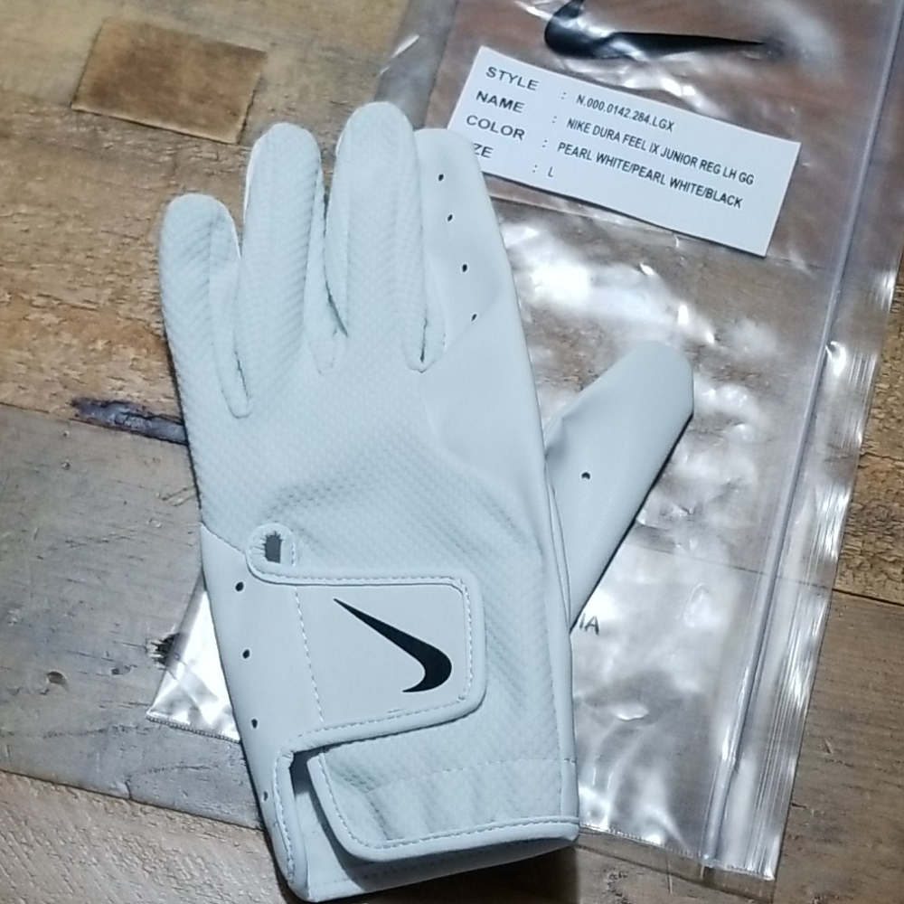 Nike Left hand Golf Glove